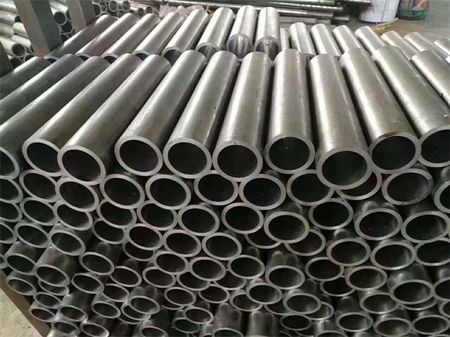 龙里30CrMo精密无缝钢管